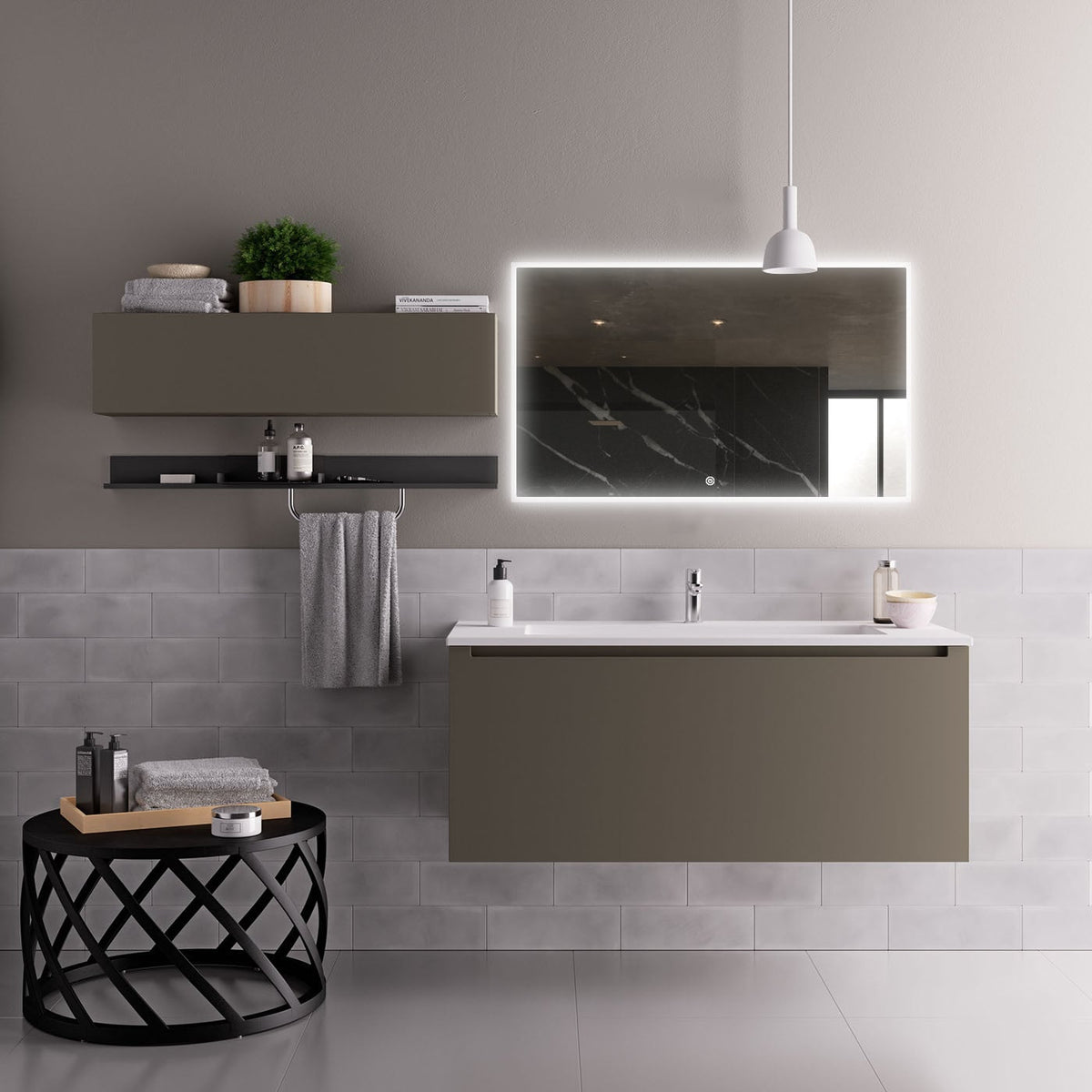 Spiegel met zwart frame, led, anticondens 60 x 120 cm