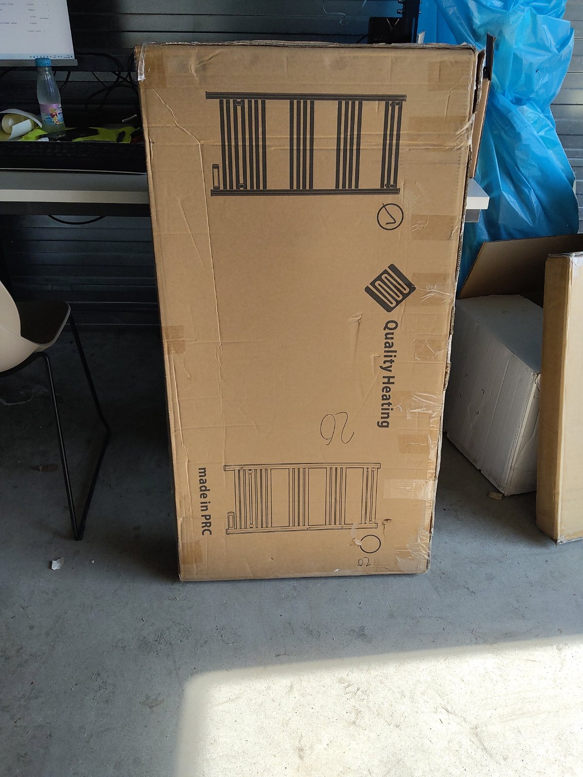 Tweedekans - Slimme elektrische handdoekradiator met digitale bediening black  425Watt - Default